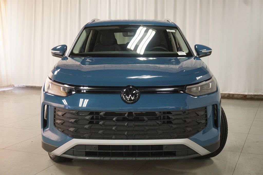 new 2025 Volkswagen Tiguan car, priced at $34,665