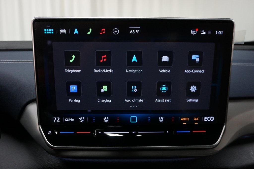 new 2025 Volkswagen ID.4 car, priced at $49,464