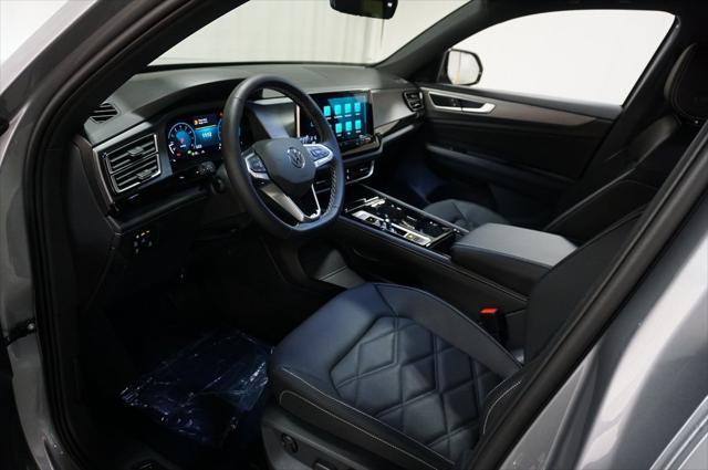 new 2025 Volkswagen Atlas Cross Sport car, priced at $43,860
