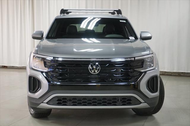 new 2025 Volkswagen Atlas Cross Sport car, priced at $43,860