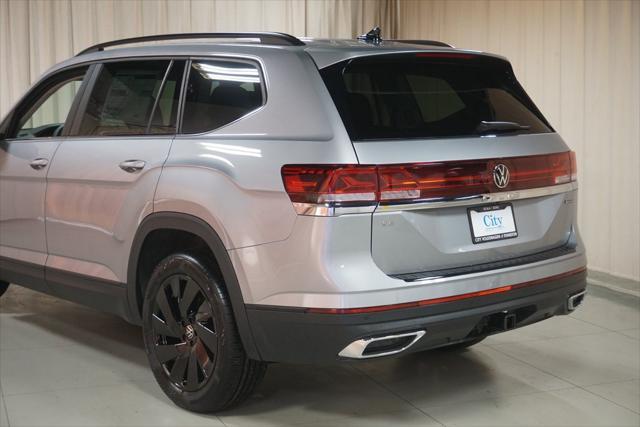 new 2024 Volkswagen Atlas car, priced at $40,427