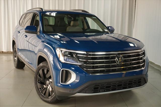 new 2025 Volkswagen Atlas car, priced at $45,073