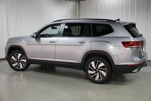 new 2025 Volkswagen Atlas car, priced at $42,931