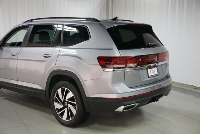 new 2025 Volkswagen Atlas car, priced at $42,931