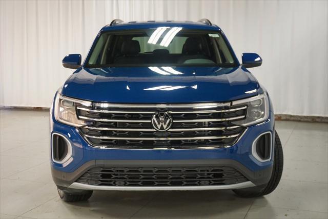 new 2025 Volkswagen Atlas car, priced at $42,931