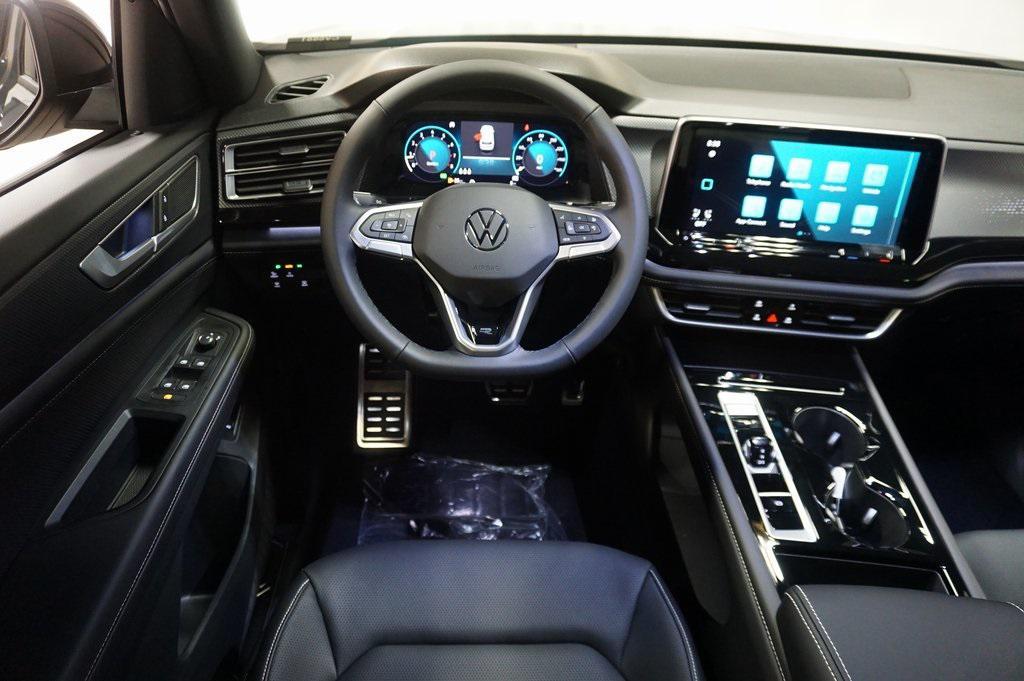 new 2026 Volkswagen Atlas Cross Sport car, priced at $53,826