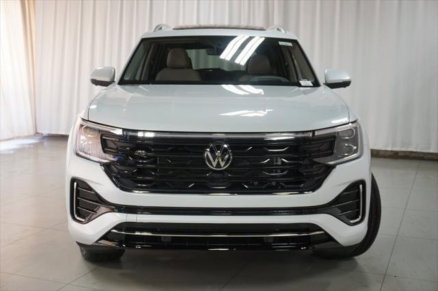 new 2025 Volkswagen Atlas car, priced at $51,446