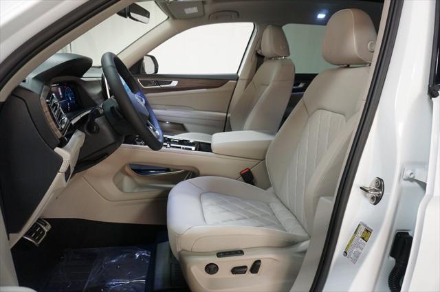 new 2025 Volkswagen Atlas car, priced at $51,446