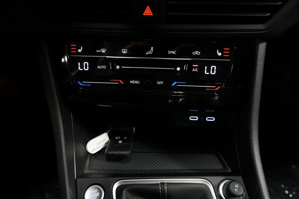 new 2025 Volkswagen Jetta car, priced at $24,266