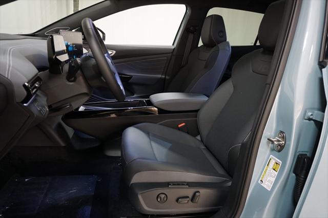 new 2025 Volkswagen ID.4 car, priced at $53,126