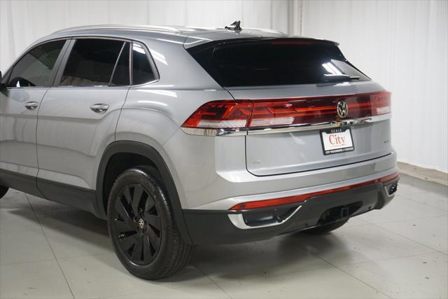 used 2024 Volkswagen Atlas Cross Sport car, priced at $35,000