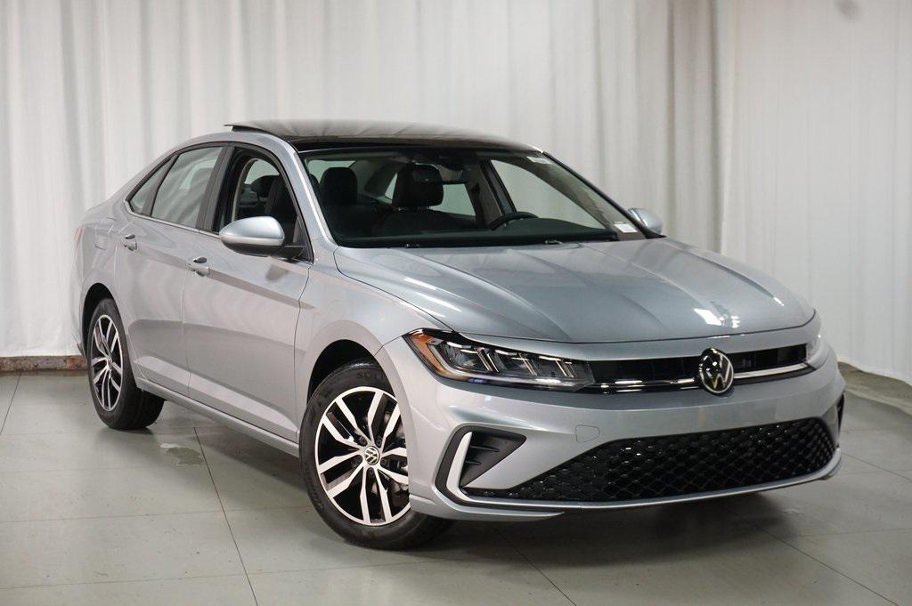 new 2025 Volkswagen Jetta car, priced at $27,104