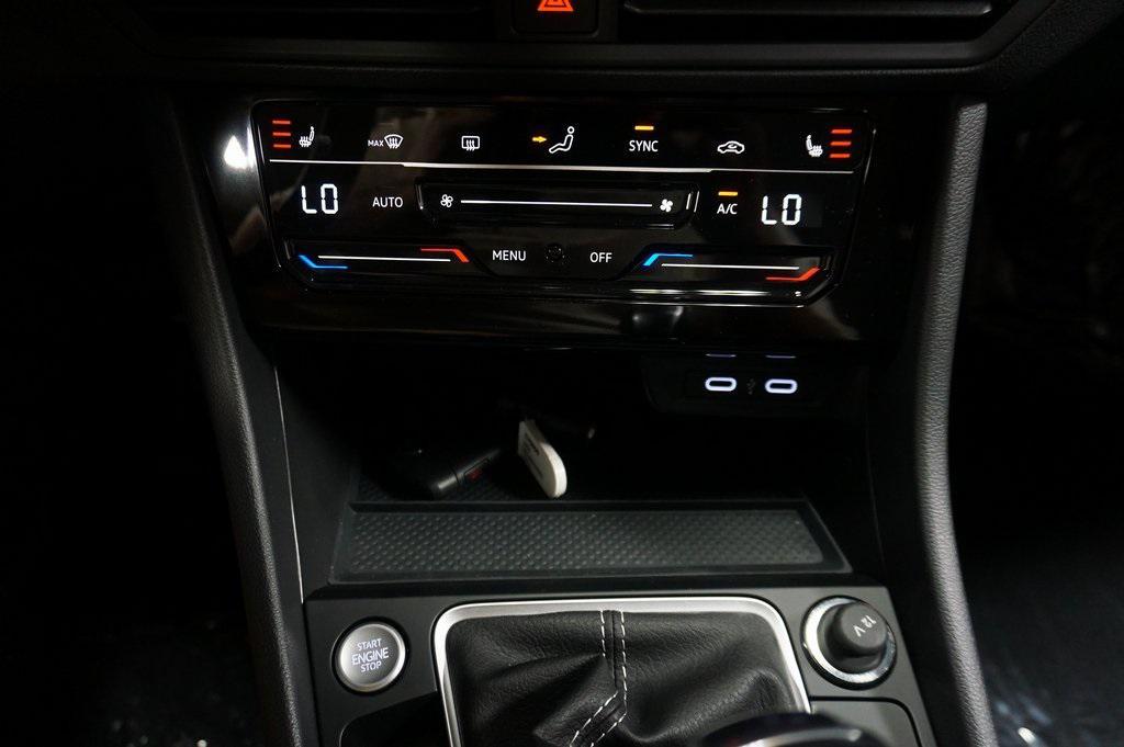 new 2025 Volkswagen Jetta car, priced at $27,104