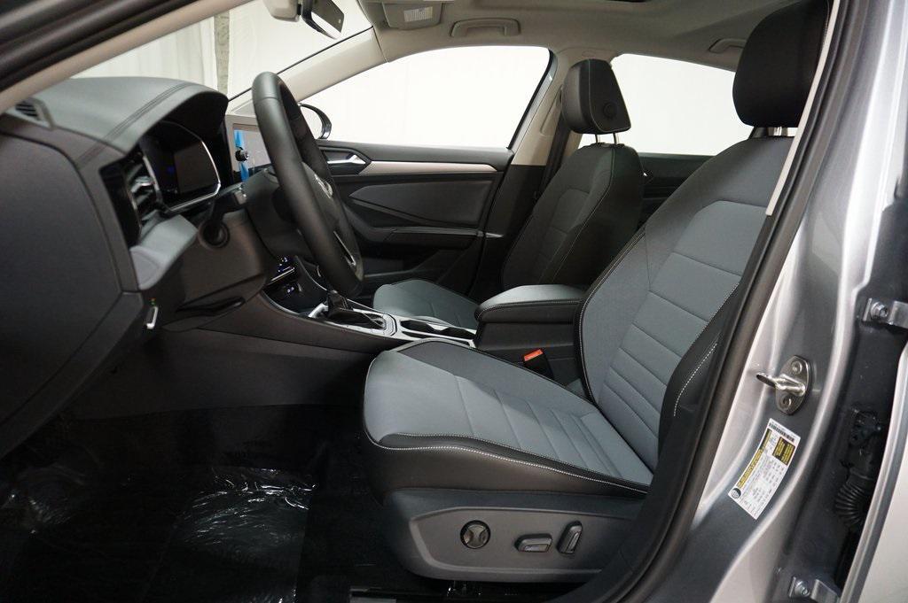 new 2025 Volkswagen Jetta car, priced at $27,104
