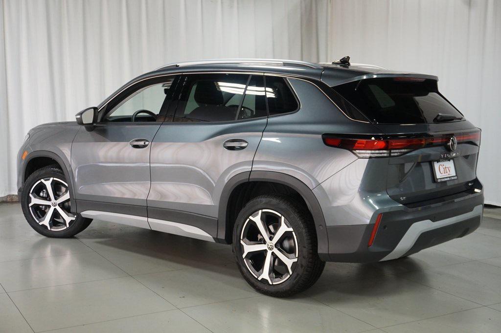 new 2025 Volkswagen Tiguan car, priced at $35,905