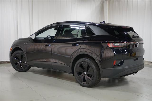 new 2025 Volkswagen ID.4 car, priced at $46,530
