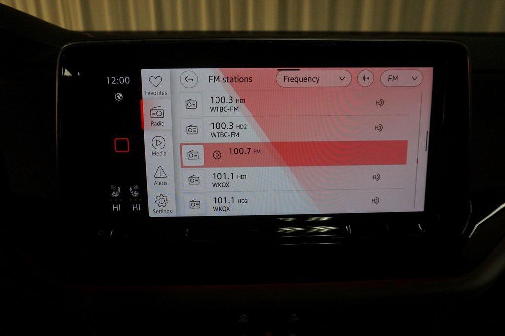 new 2026 Volkswagen Atlas Cross Sport car, priced at $53,469