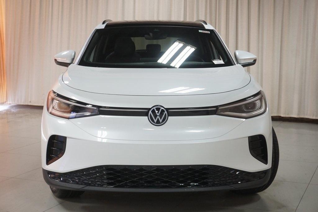 new 2024 Volkswagen ID.4 car, priced at $38,999