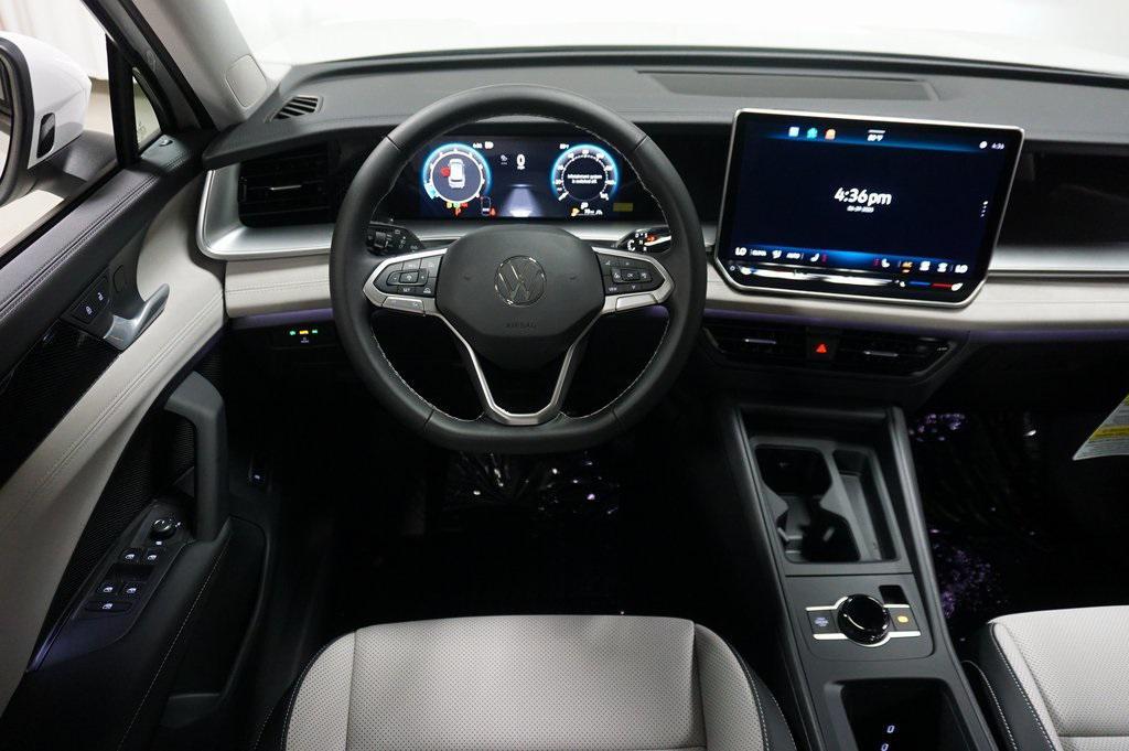 new 2025 Volkswagen Tiguan car, priced at $33,502