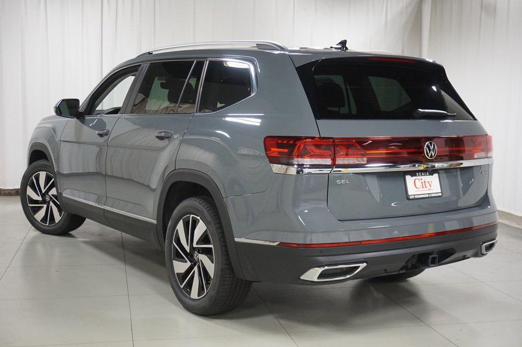 new 2025 Volkswagen Atlas car, priced at $44,607