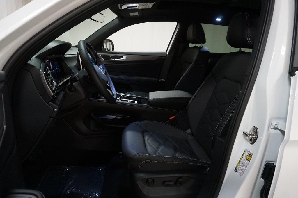 new 2026 Volkswagen Atlas Cross Sport car, priced at $46,331