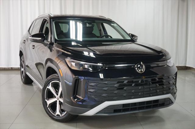 new 2025 Volkswagen Tiguan car, priced at $34,252