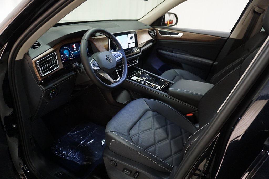 new 2026 Volkswagen Atlas car, priced at $50,626
