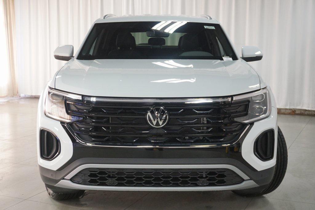 new 2025 Volkswagen Atlas Cross Sport car, priced at $41,559
