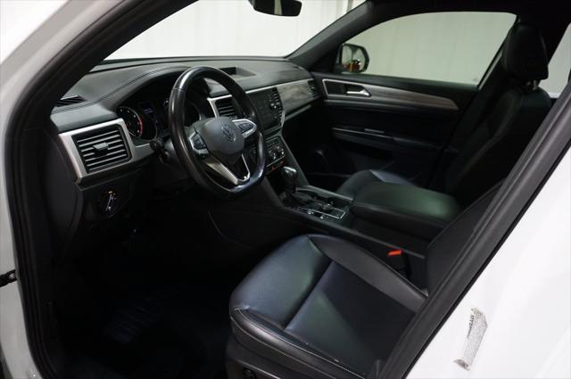 used 2020 Volkswagen Atlas Cross Sport car, priced at $24,365