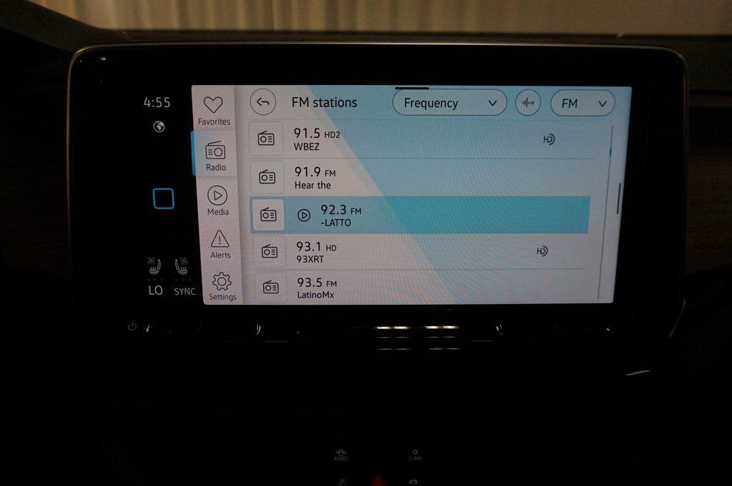 new 2026 Volkswagen Atlas car, priced at $57,906