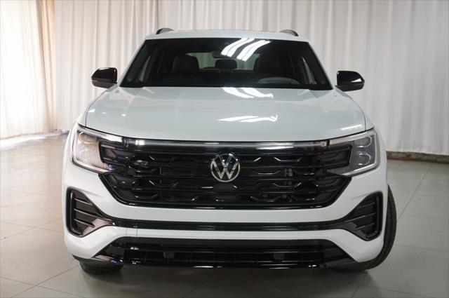 new 2025 Volkswagen Atlas Cross Sport car, priced at $49,667