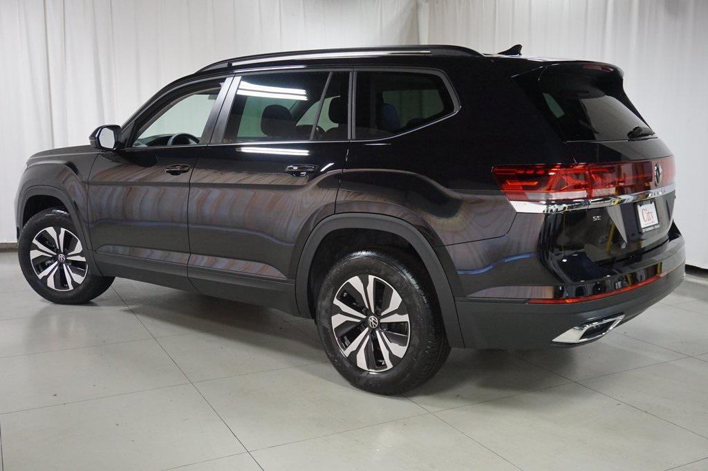 new 2026 Volkswagen Atlas car, priced at $41,245