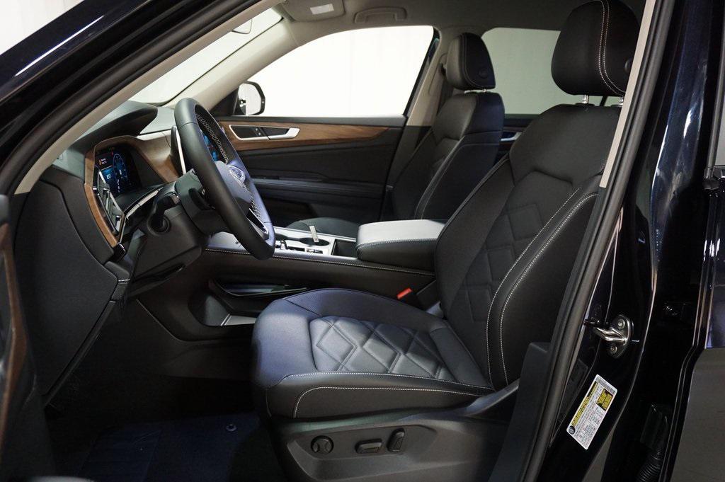 new 2026 Volkswagen Atlas car, priced at $41,245