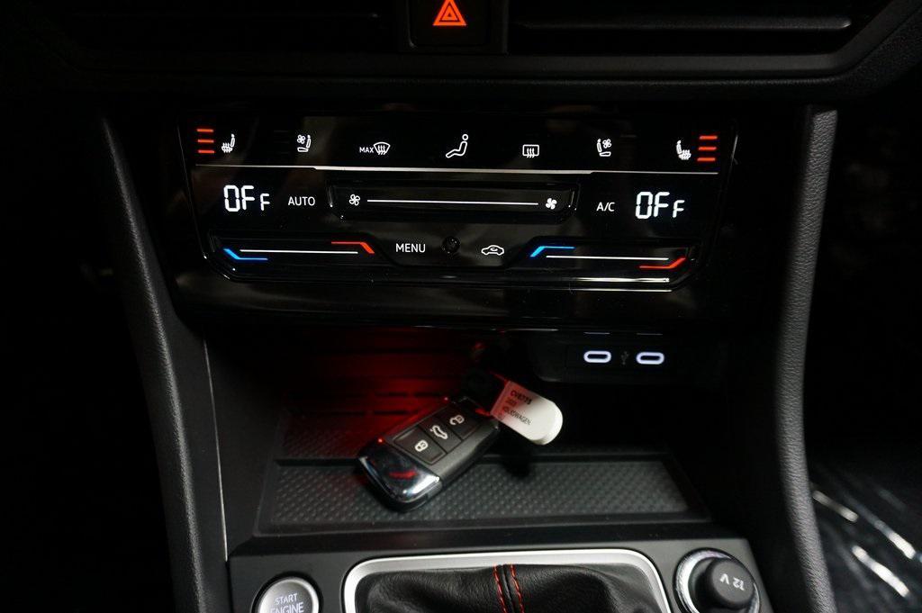 new 2025 Volkswagen Jetta GLI car, priced at $33,859