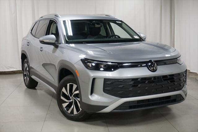 new 2025 Volkswagen Tiguan car, priced at $31,723