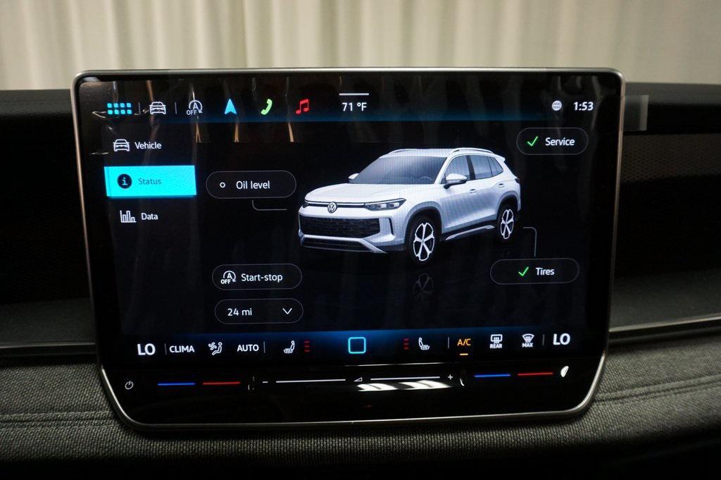 new 2025 Volkswagen Tiguan car, priced at $31,475