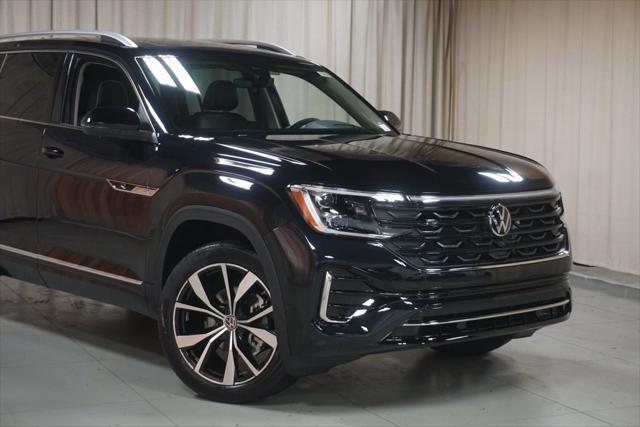 new 2024 Volkswagen Atlas car, priced at $48,420