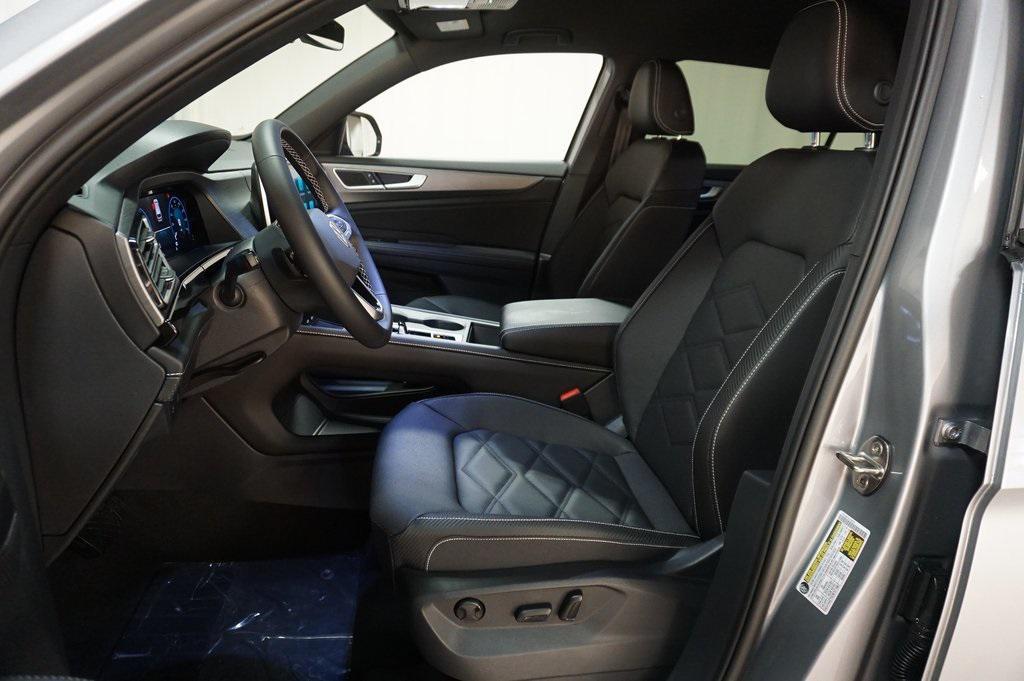 new 2026 Volkswagen Atlas Cross Sport car, priced at $40,768