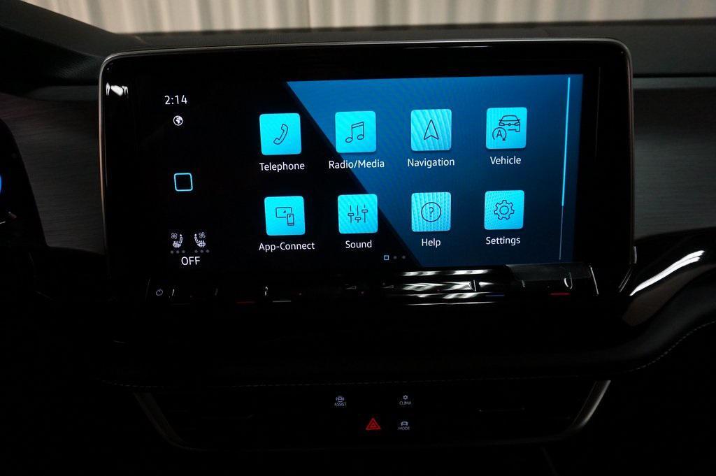 new 2026 Volkswagen Atlas Cross Sport car, priced at $40,768