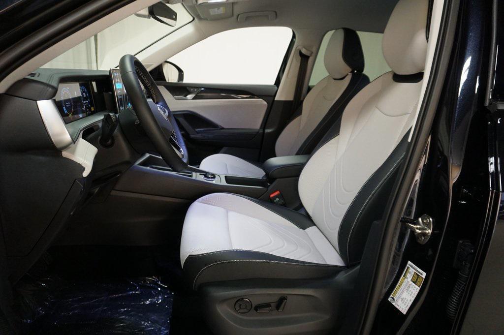 new 2025 Volkswagen Tiguan car, priced at $33,502