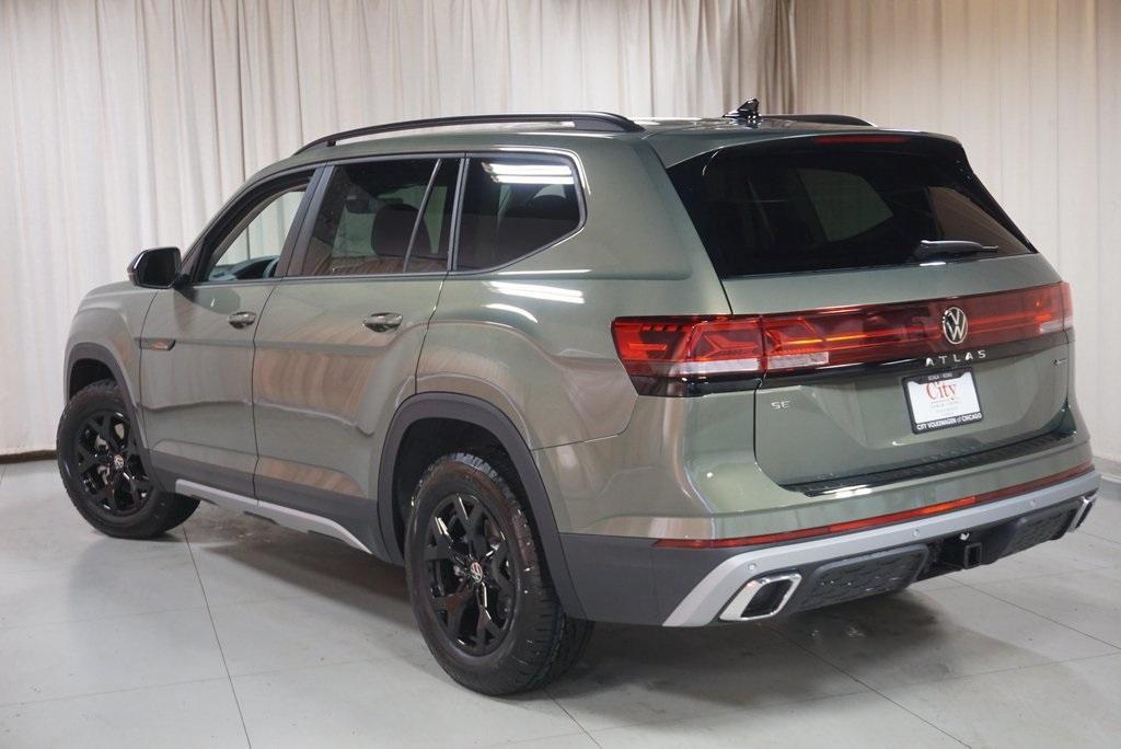 new 2024 Volkswagen Atlas car, priced at $45,359