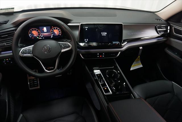 new 2025 Volkswagen Atlas car, priced at $47,175