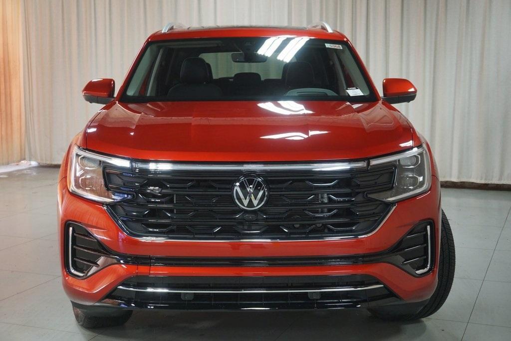 new 2024 Volkswagen Atlas car, priced at $51,014