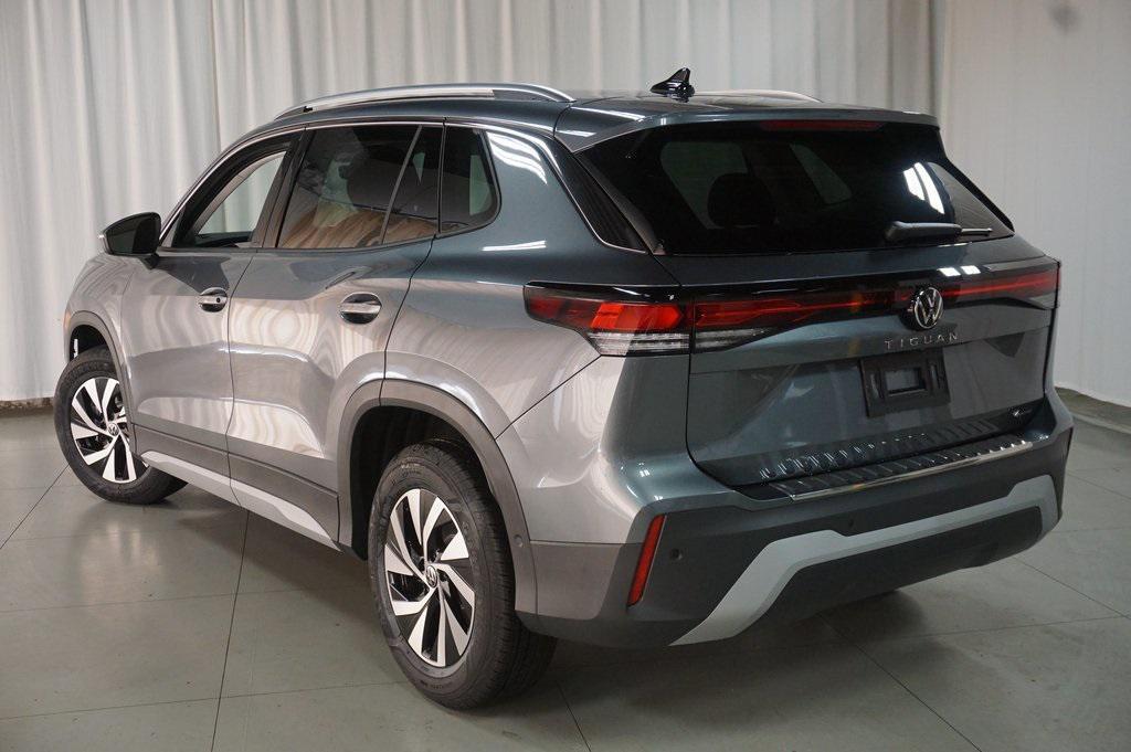 new 2025 Volkswagen Tiguan car, priced at $29,703