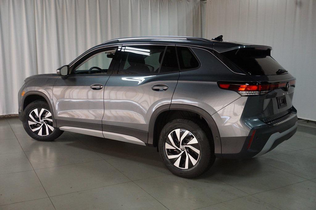 new 2025 Volkswagen Tiguan car, priced at $29,703