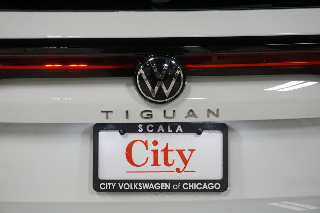 new 2025 Volkswagen Tiguan car, priced at $35,270