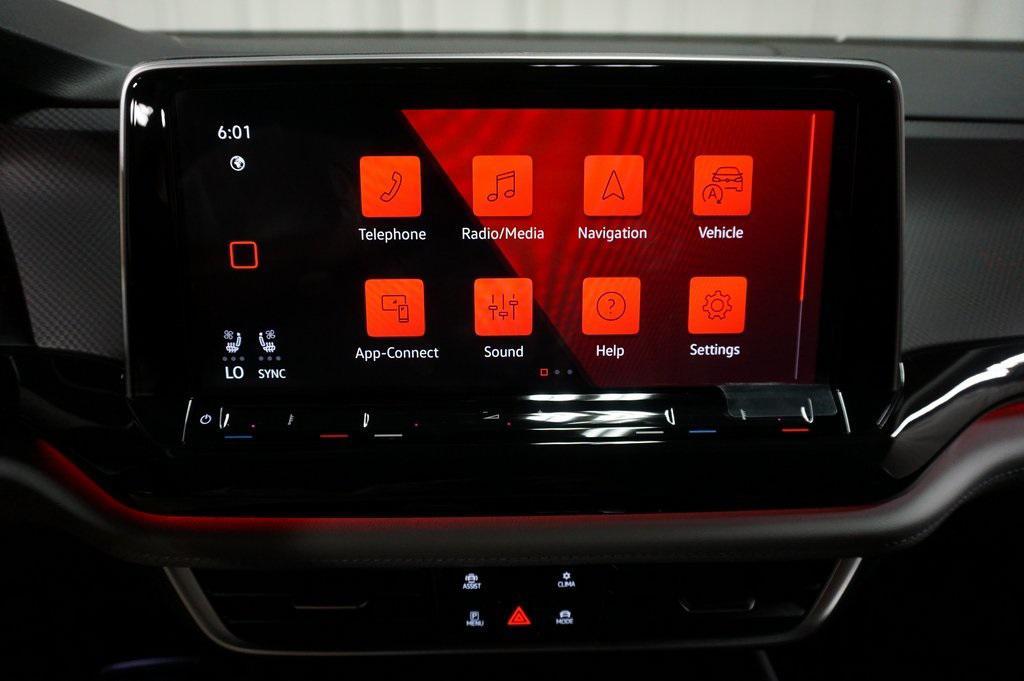 new 2026 Volkswagen Atlas car, priced at $45,827