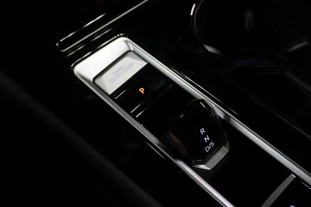 new 2026 Volkswagen Atlas car, priced at $45,827