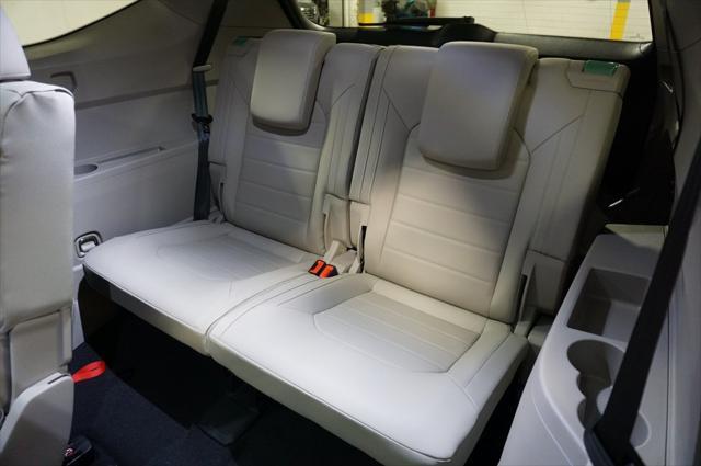 new 2025 Volkswagen Atlas car, priced at $47,009