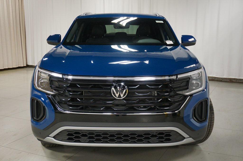 new 2025 Volkswagen Atlas Cross Sport car, priced at $41,187